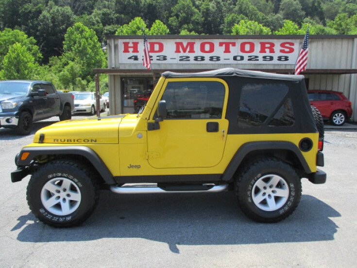 Thumbnail Photo undefined for New 2004 Jeep Wrangler 4WD Rubicon